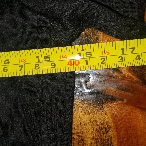 Black top cold shoulder ribbon strap Small - Picture 10 of 10
